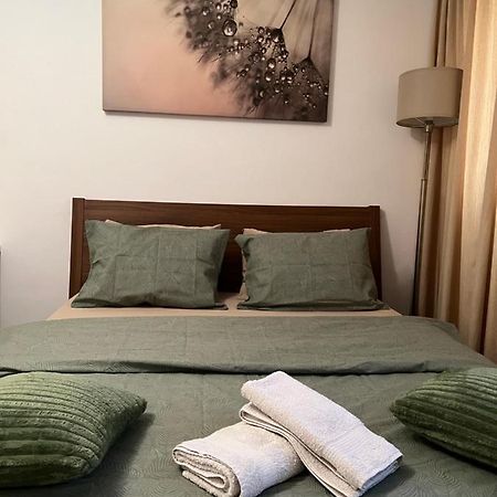Kenzia Prive Lägenhet Bukarest Exteriör bild