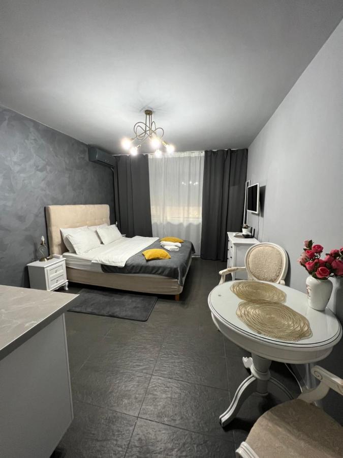 Kenzia Prive Lägenhet Bukarest Exteriör bild