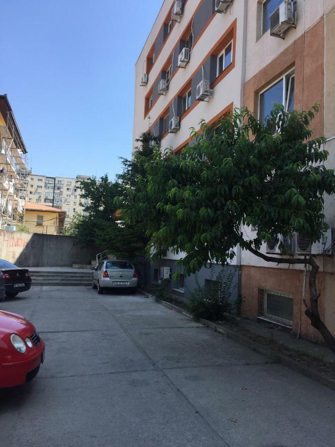 Kenzia Prive Lägenhet Bukarest Exteriör bild